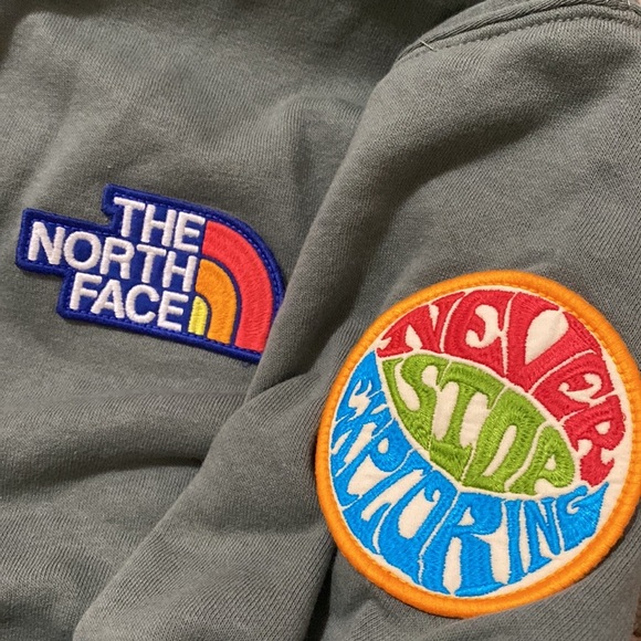•SOLD• The North Face Novelty Patch Pullover Hoodie Size XXL - Picture 5 of 7
